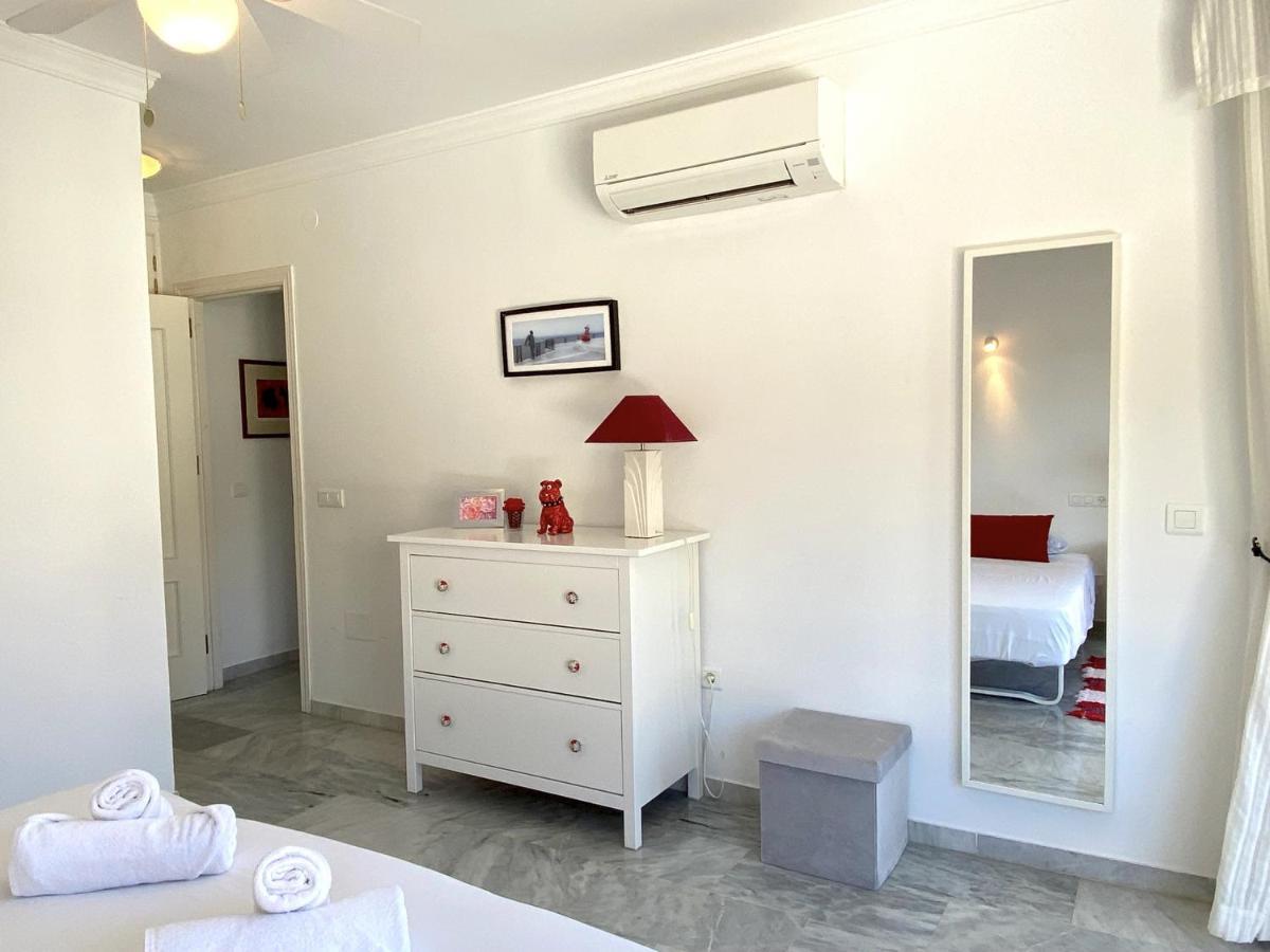 Villa Lucena Private Pool Casasol Нерха Экстерьер фото
