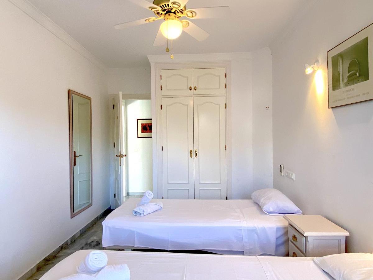Villa Lucena Private Pool Casasol Нерха Экстерьер фото